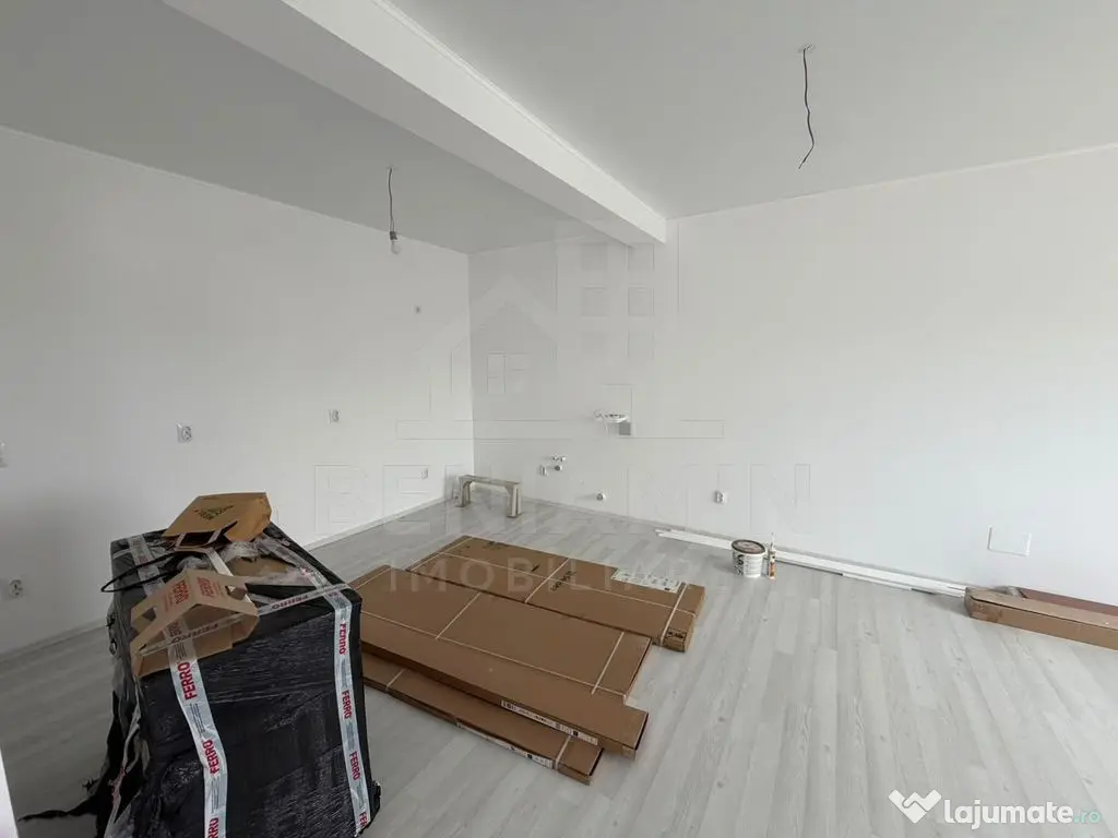 Casa-3 Dormitore-3 bai-Teren 300mp-Damila str Ficusului-L...