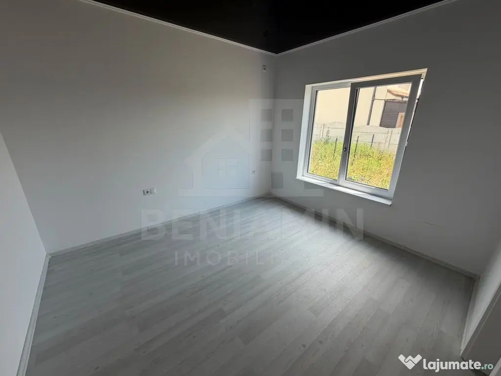 Casa-3 Dormitore-3 bai-Teren 300mp-Damila str Ficusului-L...