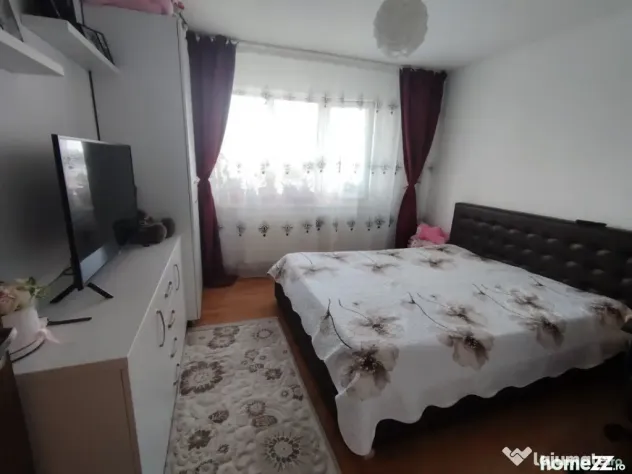 Apartament 2 camere, decomandat, Craiovița Nouă