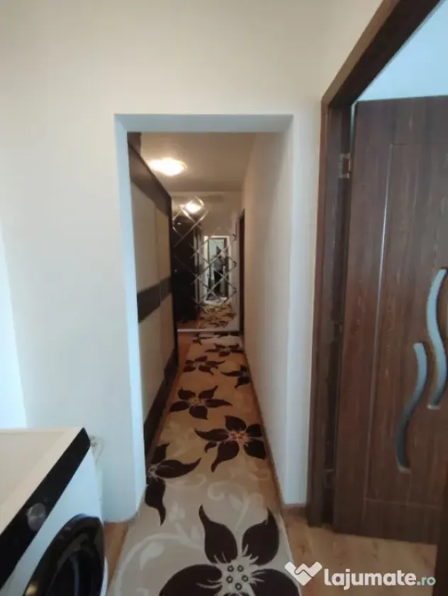 Apartament 2 camere decomandat – Craiovița Nouă