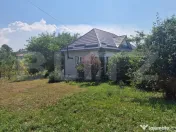 Casa cocheta o Oază de liniște și natură cu o gradina su 
