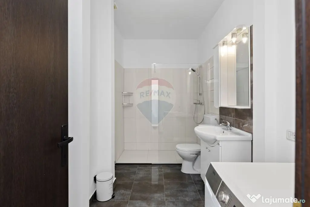 Apartament 2 camere, de închiriat în clădire privată ...