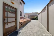 Apartament 2 camere, de închiriat în clădire privată ...