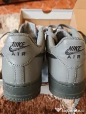 Nike Air Force 1 '07 LV8 