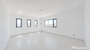 Clădire 2025 I 8 camere | Birouri, Clinica, Muncitori | Vla