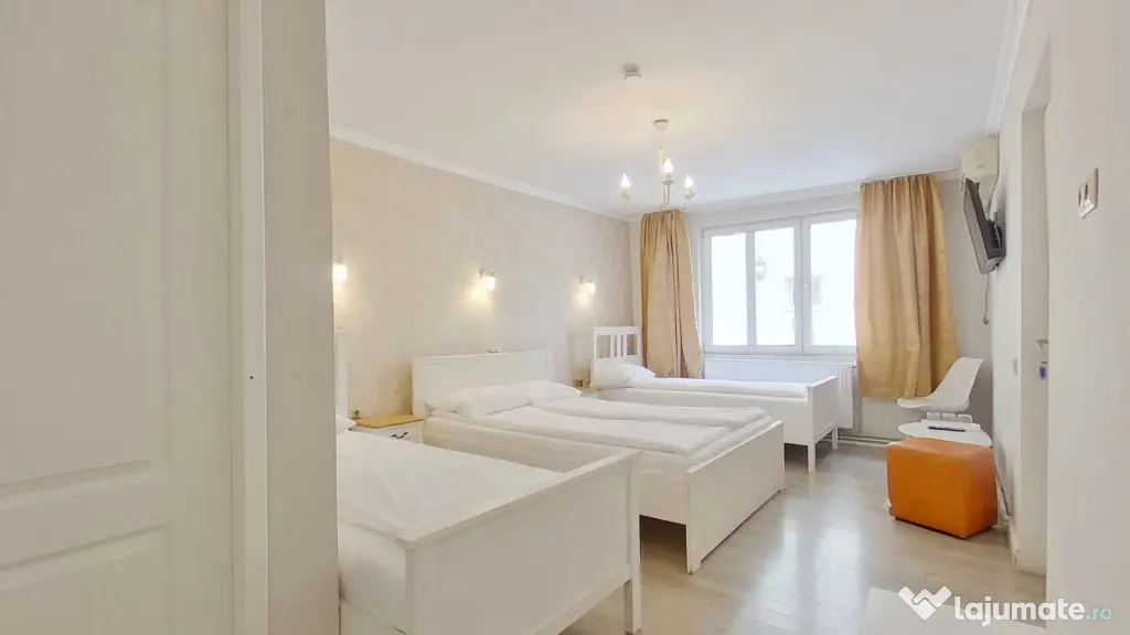 Casă generoasă cu 11 camere + spațiu comercial inclus | C