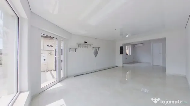 Casă generoasă cu 11 camere + spațiu comercial inclus | C
