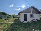 Casă de vânzare – Bacău, zona URA 