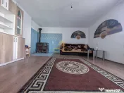 Casă de vânzare – Bacău, zona URA 