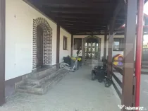 Casa de vanzare, 126 mp, zona Dragomiresti