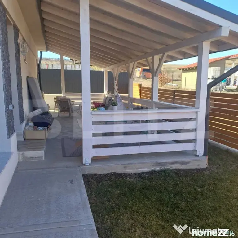 Casă individuală pe un singur nivel, 120 mp, teren 500 mp,