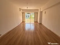 Apartament 4 camere.Stradal.Bulevardul Decebal, Piata Alba-Iulia. 