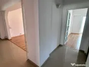 Apartament 4 camere.Stradal.Bulevardul Decebal, Piata Alba-Iulia.