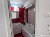 Apartament 4 camere.Stradal.Bulevardul Decebal, Piata Alba-Iulia.
