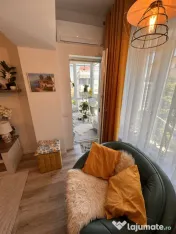 Apartament decomandat, 3 camere, 70 mp, zona George Enescu 