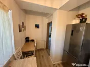 Apartament decomandat, 3 camere, 70 mp, zona George Enescu 