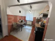 Apartament cu doua camere, semidecmandat, zona Cetate 