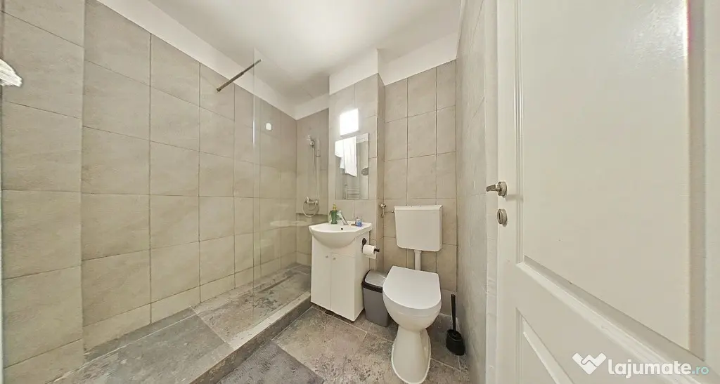 Garsoniera confort 1 de inchiriat, Micalaca Arad