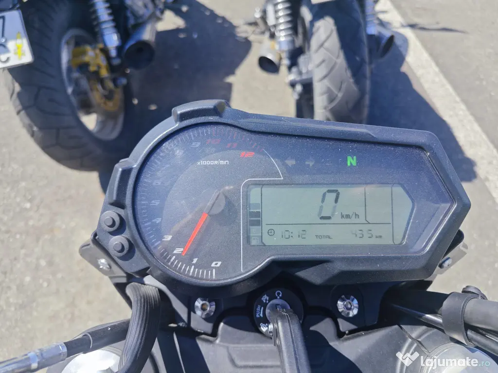 MOTOCICLETA BENELLI TORNADO NAKED T 125