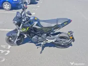 Motocicleta benelli tornado naked t 125