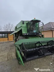 Combina agricola John Deere 2256, an 2001, AC, header 5,50 metri. IMPORT 