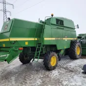 Combina agricola John Deere 2256, an 2001, AC, header 5,50 metri. IMPORT 