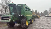 Combina agricola John Deere 2256, an 2001, AC, header 5,50 metri. IMPORT 