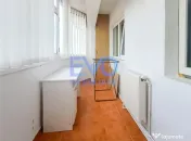 Apartament cu 3 camere, decomandat, 80 mp, 2 balcoane, zona 