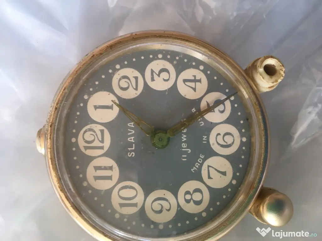 Vintage, Retro, Radio vechi, mașină de scris, aparat foto, suport masina cusut