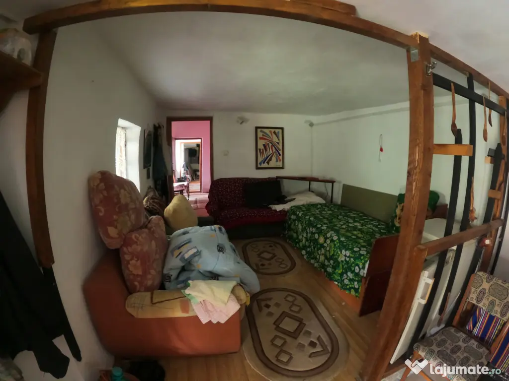 Casa si teren in comuna Vedea