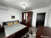 Apartament 3 camere la etaj intermediar si pivnita zona Vasi 