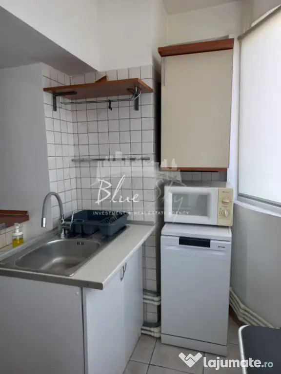 Trocadero – Apartament 2 camere decomandat de închiriat
