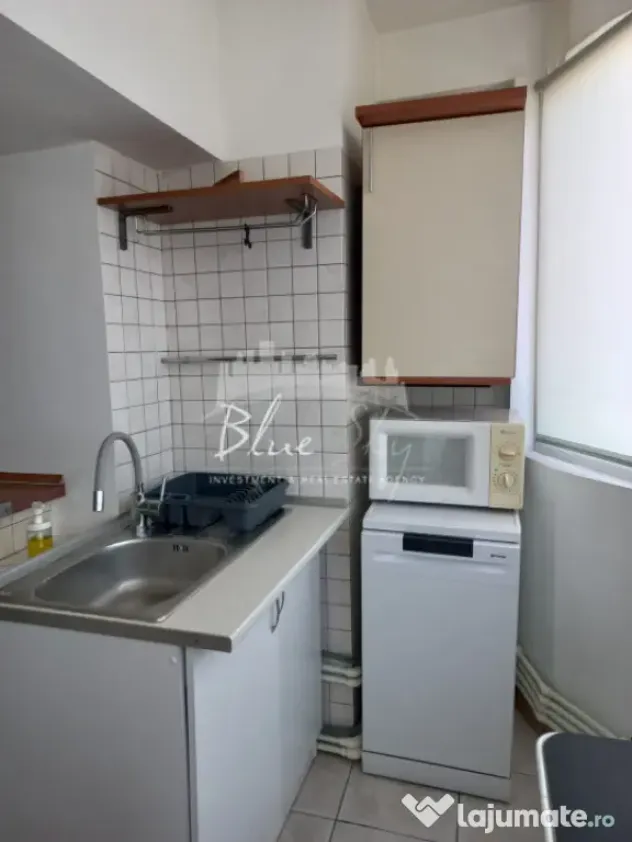 Trocadero – Apartament 2 camere decomandat de închiriat