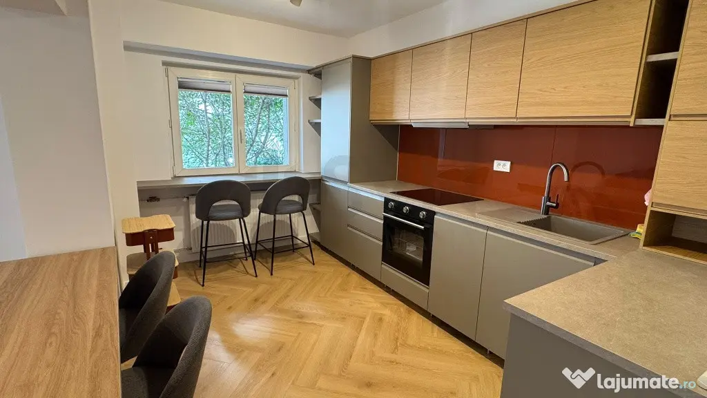 Apartament 3 camere I Victoriei