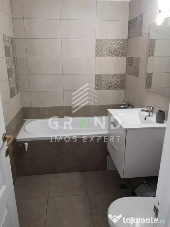 Apartament 3 Camere | Decomandat | 2 Balcoane | Etaj 2 | Zor