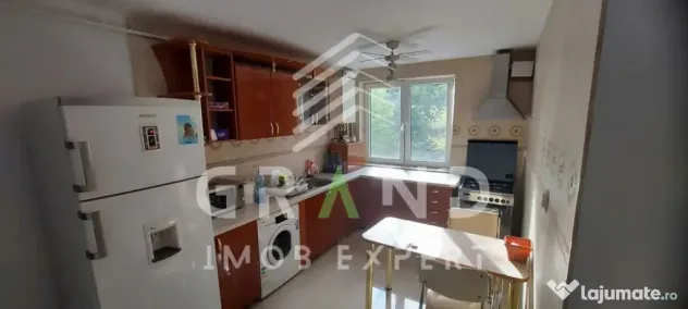 Apartament de Inchiriat : 2 Camere Decomandate | Etaj 2 | Gh