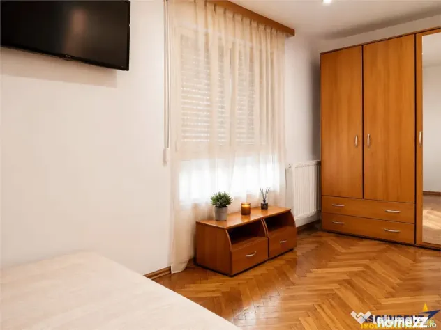 Apartament 3 camere, insorit, etaj2, balcon, loc parcare,inc
