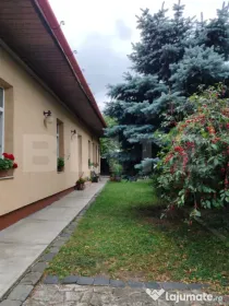 Casa individuala,calcan, 170 mp, 320 mp teren, zona Gheorghe