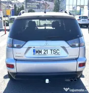 Mitsubishi Outlander- 4x4 - 7 Locuri