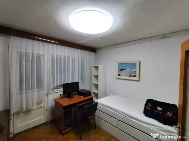 Apartament 4 camere, decomandat, 80mp, Emil Racoviță, aer condiționat.