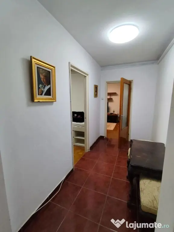 Apartament 4 camere, decomandat, 80mp, Emil Racoviță, aer condiționat.