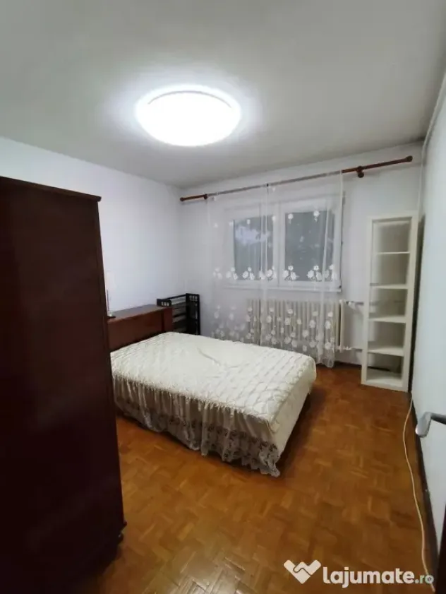 Apartament 4 camere, decomandat, 80mp, Emil Racoviță, aer condiționat.