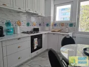 Centru, de inchiriat 3 camere, mobilat modern, gaze