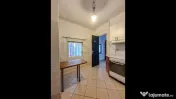 SPATIU BIROU l SUPRAFETE GENEROASE l GRADINA 8 LOCURI PAR...
