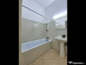 SPATIU BIROU l SUPRAFETE GENEROASE l GRADINA 8 LOCURI PAR...