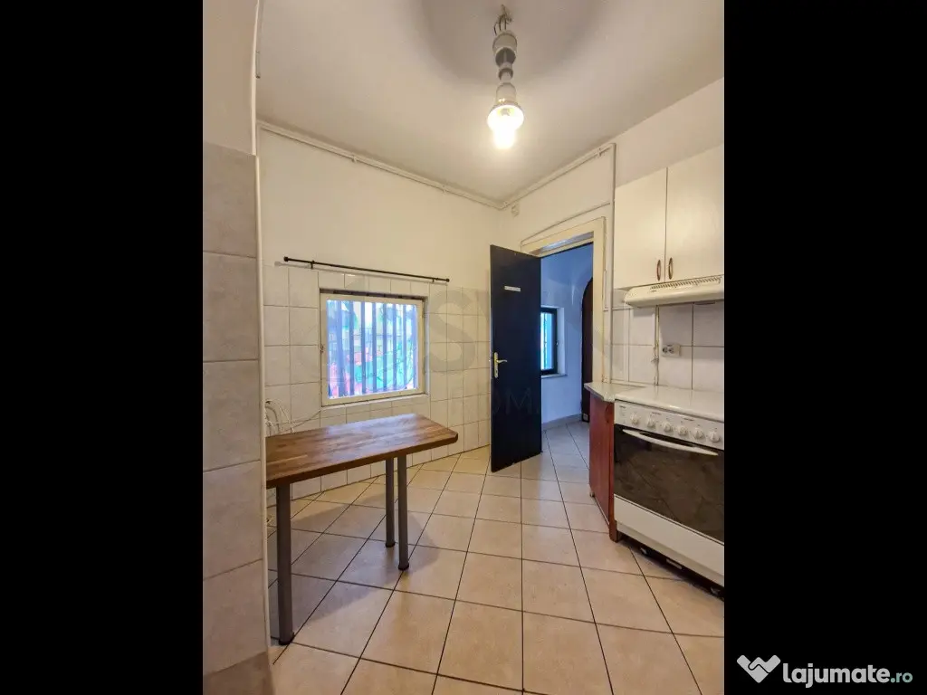 SPATIU BIROU l SUPRAFETE GENEROASE l GRADINA 8 LOCURI PAR...