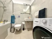 Apartament spatios 3 camere decomandat, parcare, zona Cor... 