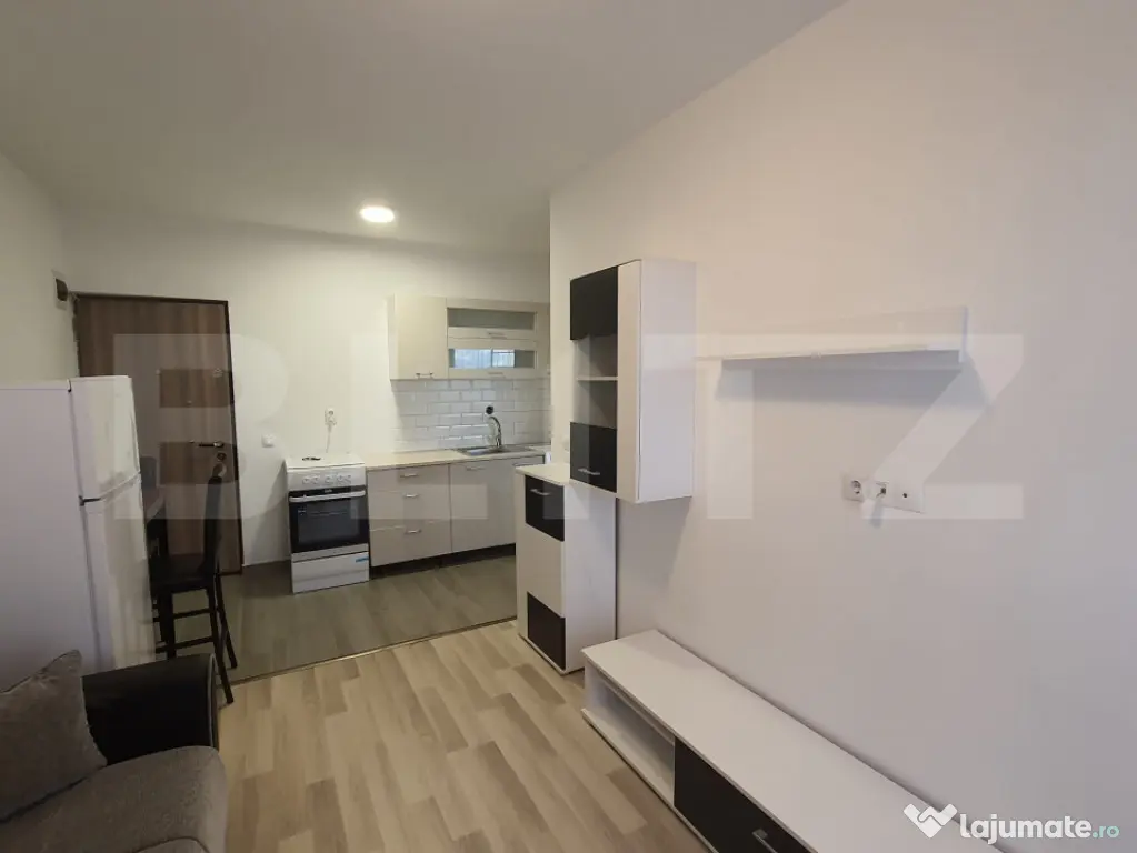 Apartament 2 camere, terasa, 40 mp, parcare, zona Mihai Roma