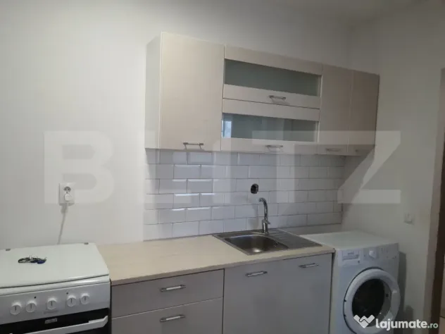 Apartament 2 camere, terasa, 40 mp, parcare, zona Mihai Roma