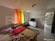 Casa de vanzare - Zona 8 Martie 